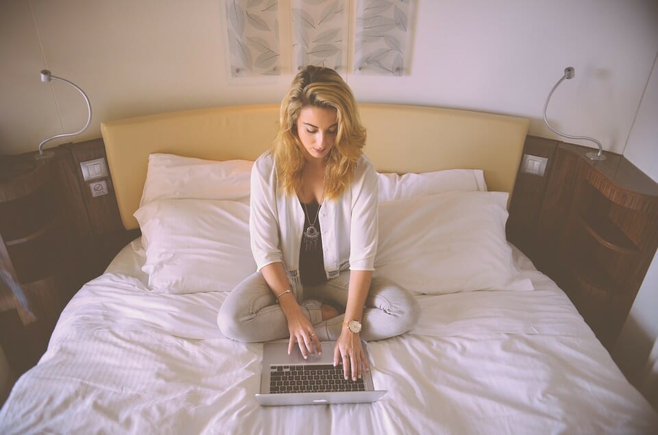 woman, computer