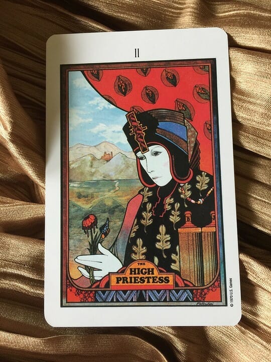 priestess, tarot, August 8 zodiac