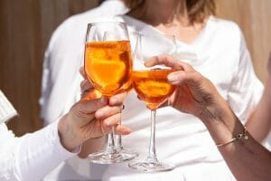 August 7 zodiac, party, alcohol
